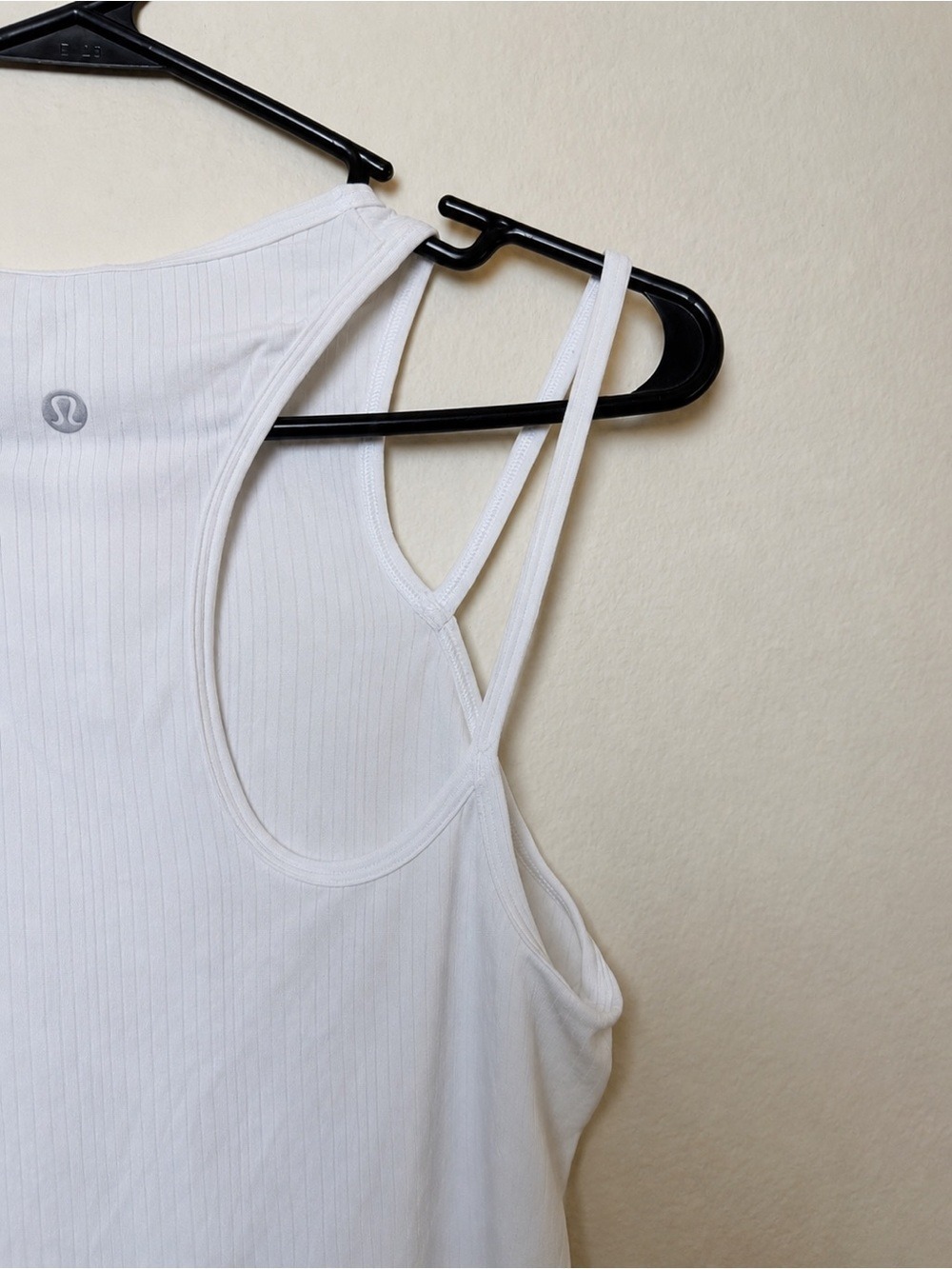 Lululemon White Ribbed Modal Silk Tank Top Size 8 NWOT - Picture 5 of 12
